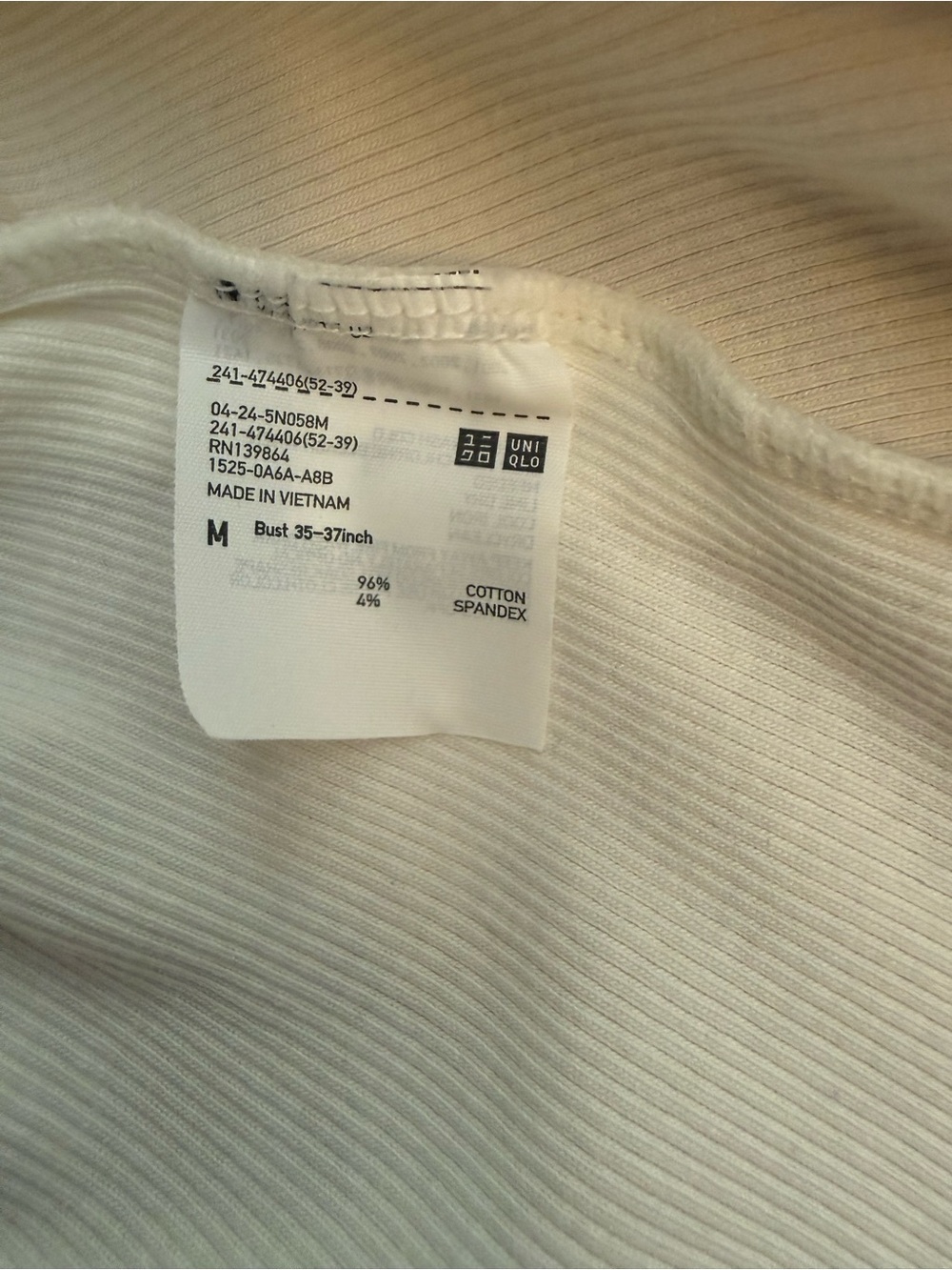 Uniqlo Ribbed Tee - Picture 4 of 4